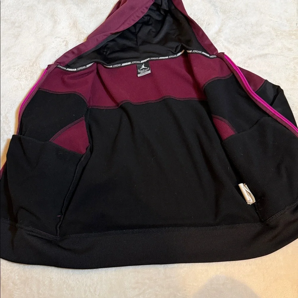Jordan Girls Therma-FIT Zip Up Hoodie Jacket Burgundy Black Pink Activewear M